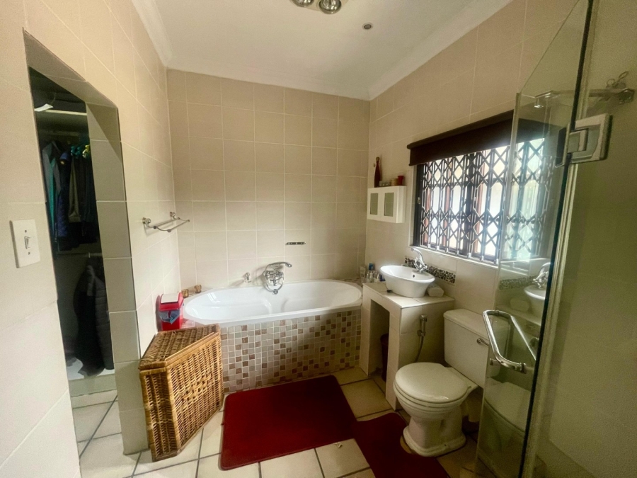 3 Bedroom Property for Sale in Protea Park North West